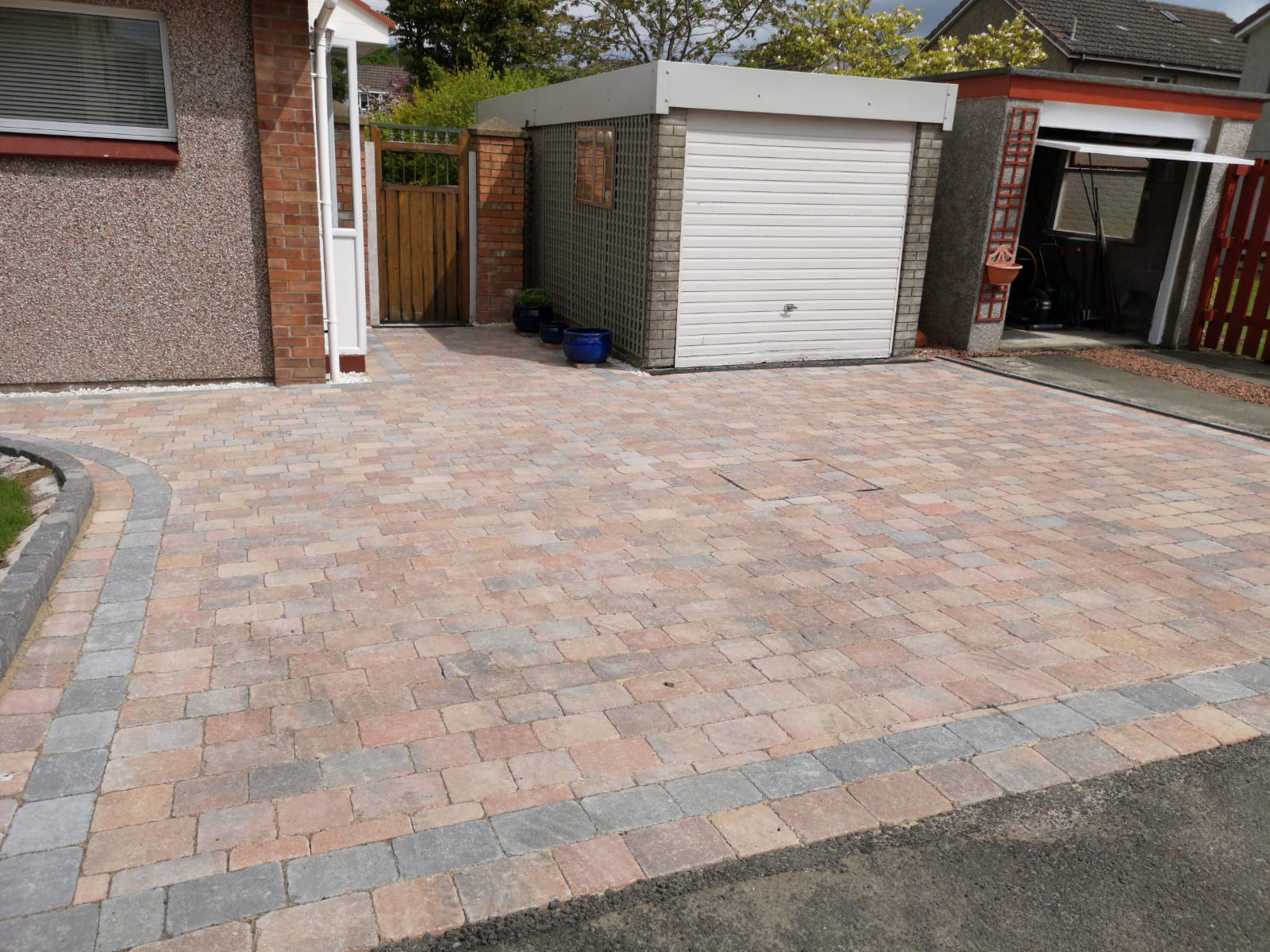 Driveway Installer {glasgow}